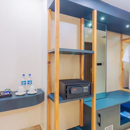 Lake View Resort Pokhara Ngoại thất bức ảnh