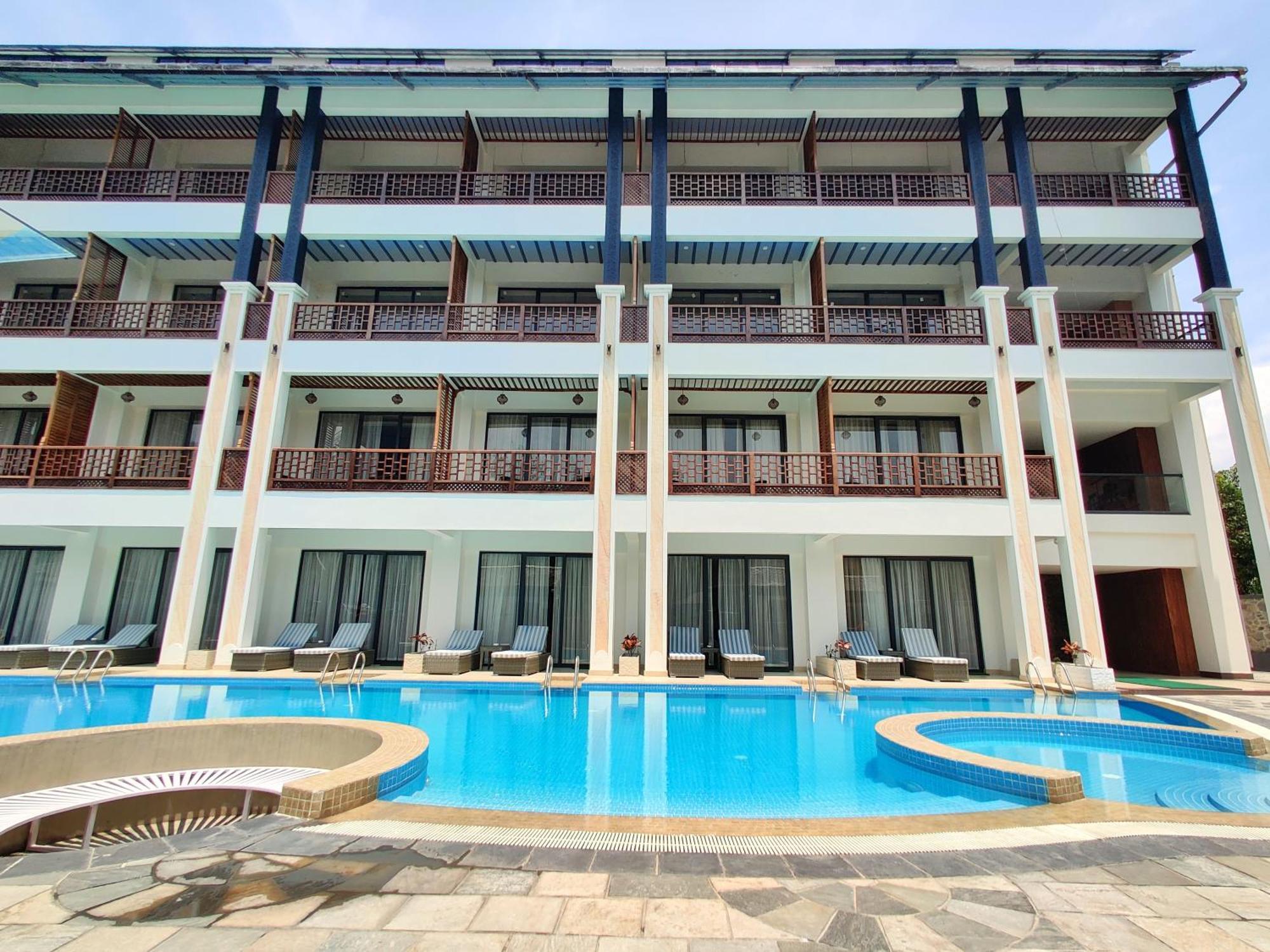 Lake View Resort Pokhara Ngoại thất bức ảnh