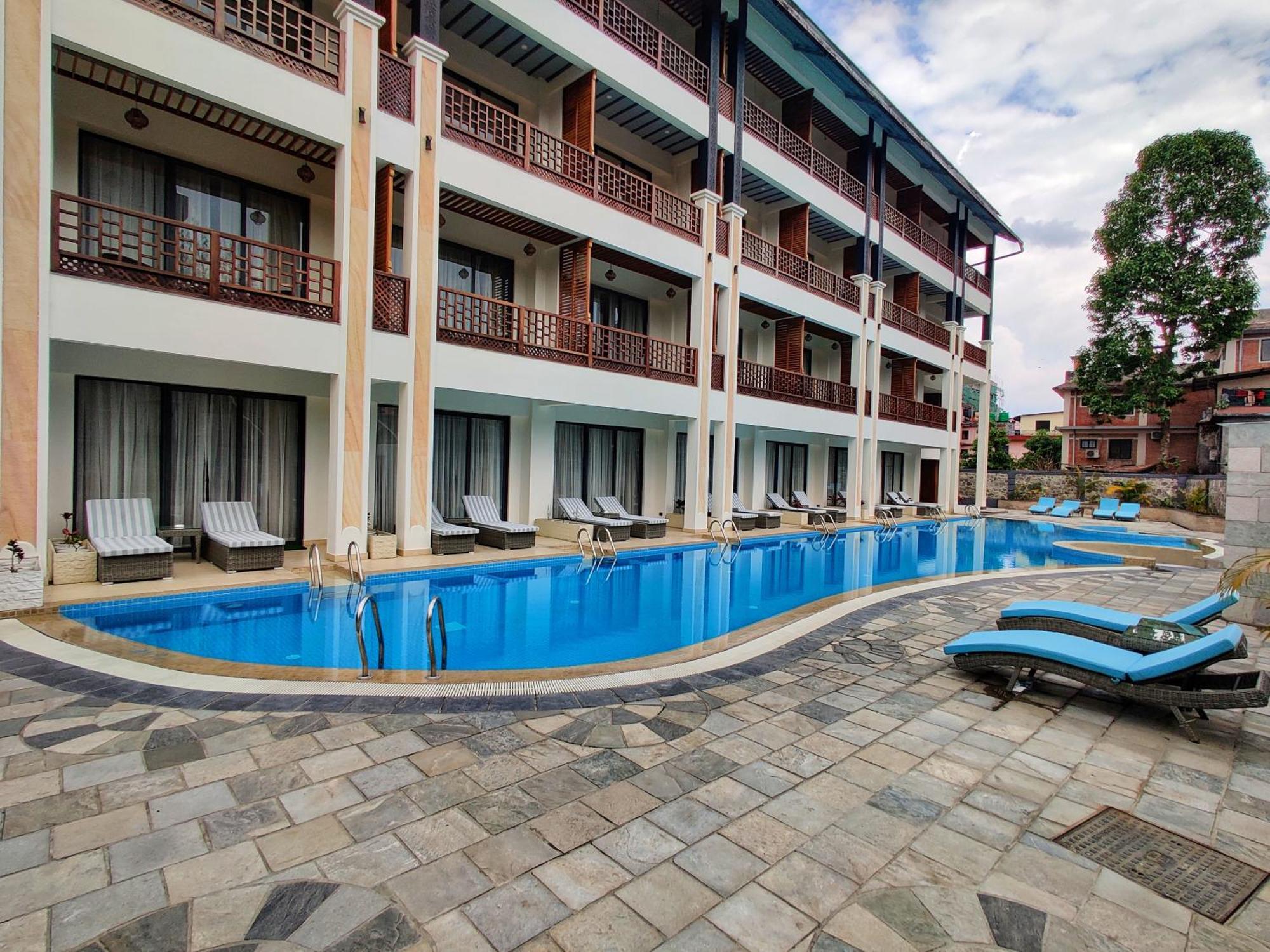 Lake View Resort Pokhara Ngoại thất bức ảnh